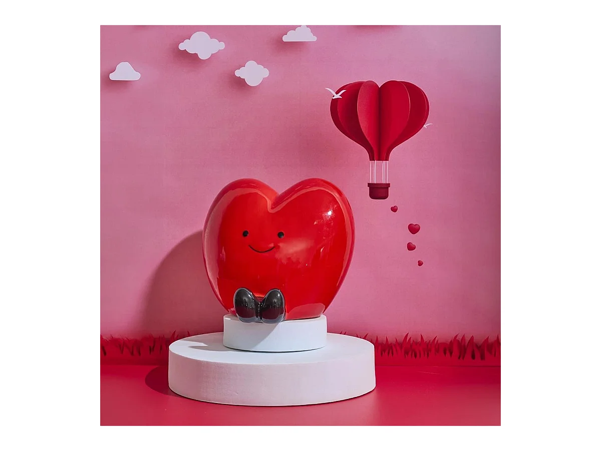 Tirelire cœur rouge style kawaii en céramique brillante