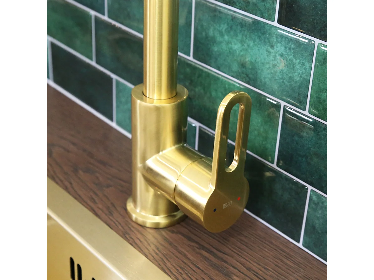 Baltic mitigeur évier or brossé - Essebagno