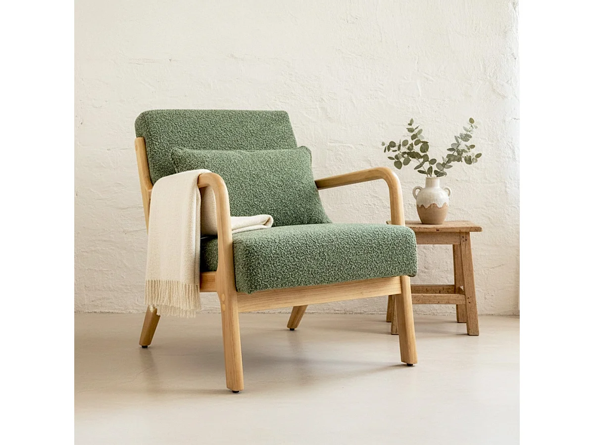 Fauteuil en bois et tissu bouclé vert - Lanna