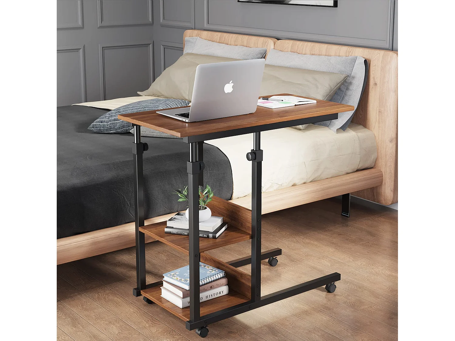 Table Roulante, Table d'Appoint Mobile Réglable en Hauteur, Table Multiusage avec 4 roulettes et 3 Étagères de Rangement pour Canapé/Lit/Balcon-Noyer