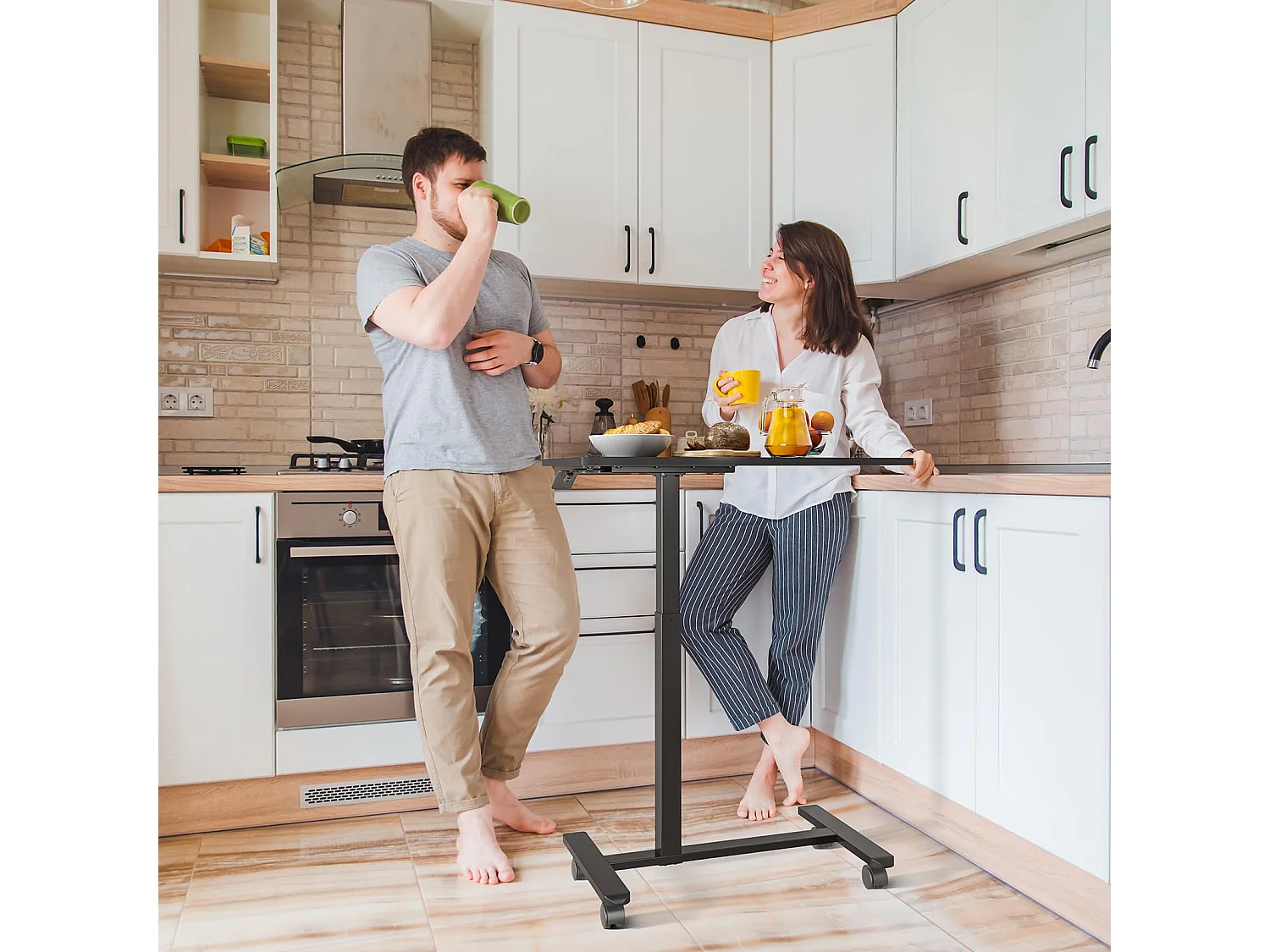 Table d'appoint avec roulettes - Hauteur réglable pour ordinateur portable, bureau en bois, canapé, table de nuit, café - pour chambre, salon - Couleur noire