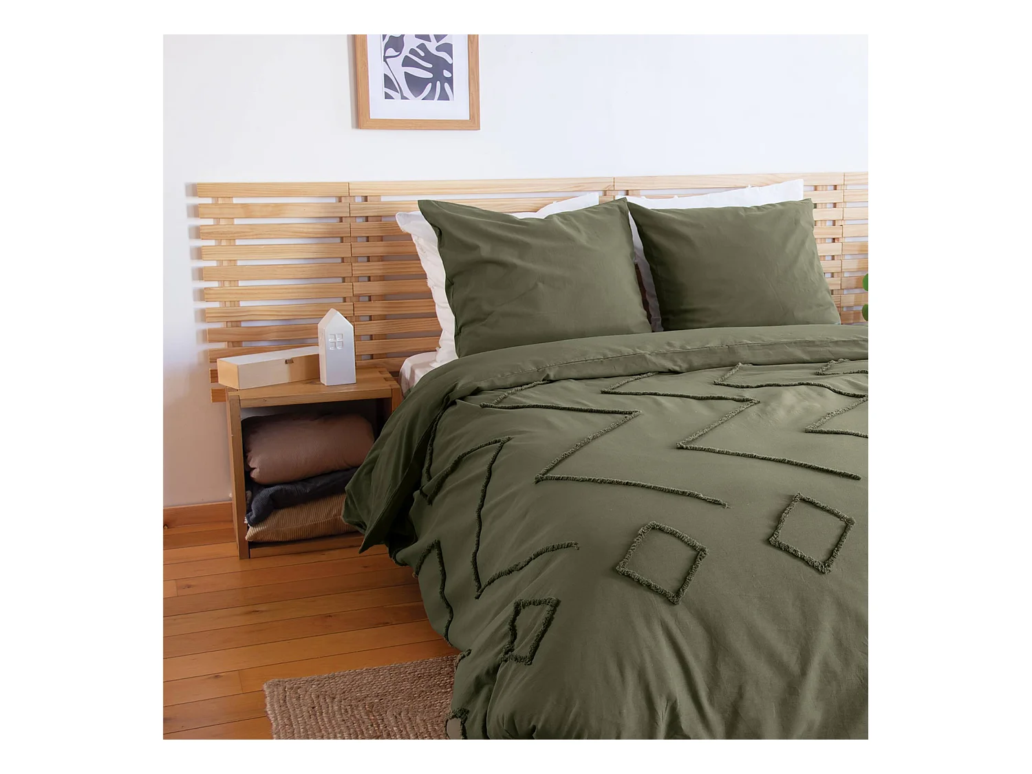 Parure de lit coton lavé tufté motifs ethniques 2 places vert. 1 housse 240x220cm + 2 taies 63x63cm