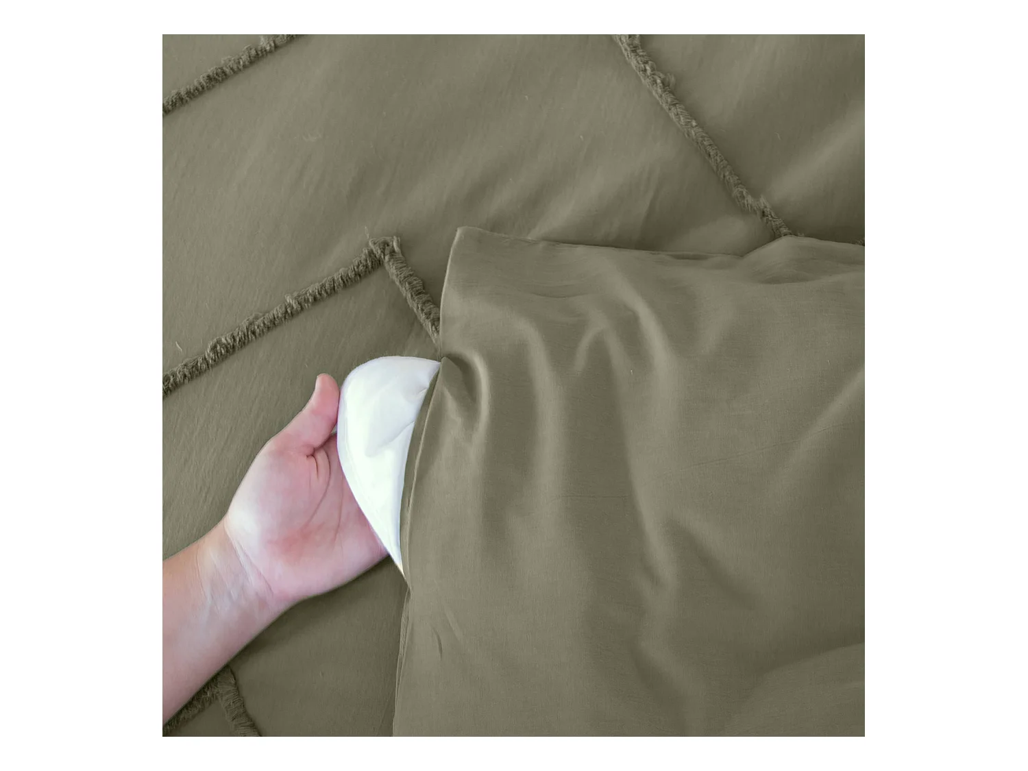 Parure de lit coton lavé tufté motifs ethniques 2 places vert. 1 housse 240x220cm + 2 taies 63x63cm