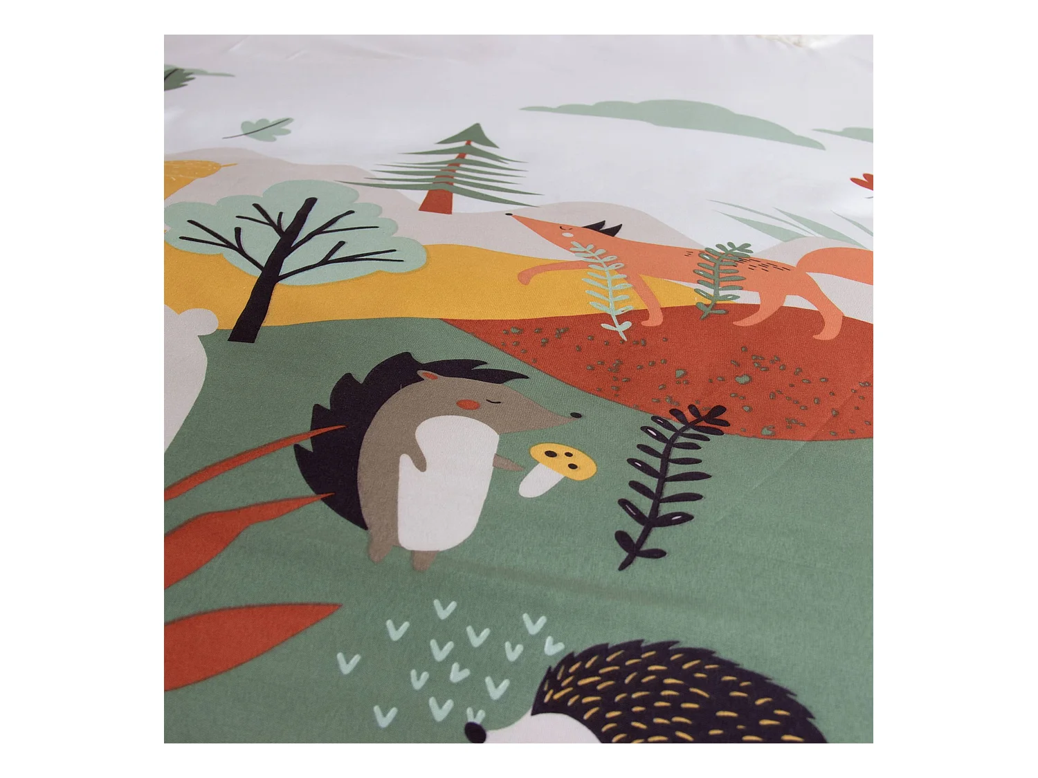 Parure de lit réversible ROBIN 1 place imprimé thème forêt d'automne en microfibre. 140 x 200cm. 1 housse de couette. 1 taie d'oreiller