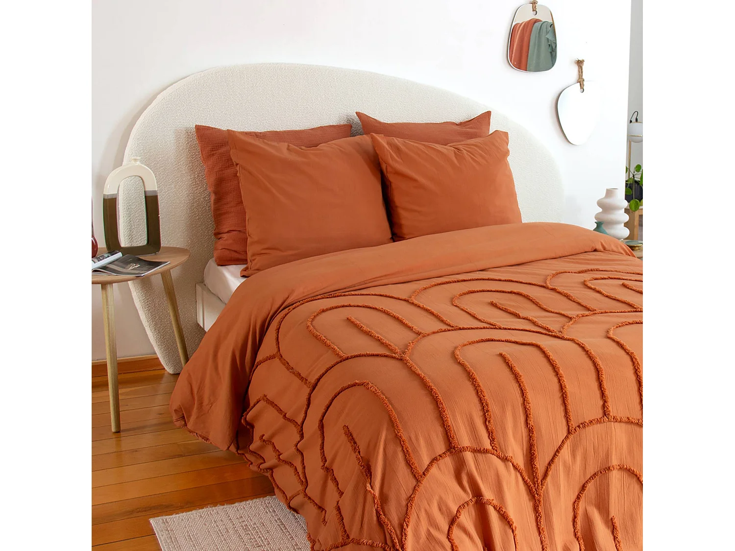 Parure de lit coton lavé tufté motifs arches rétro 2 places terracotta. 1 housse 260x240cm + 2 taies 63x63cm