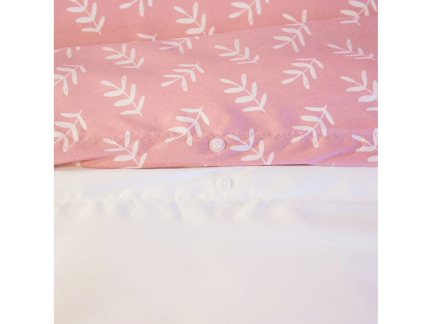 Parure de lit réversible LISE 1 place imprimé thème forêt enchantée en microfibre. 140 x 200cm. 1 housse de couette. 1 taie d'oreiller