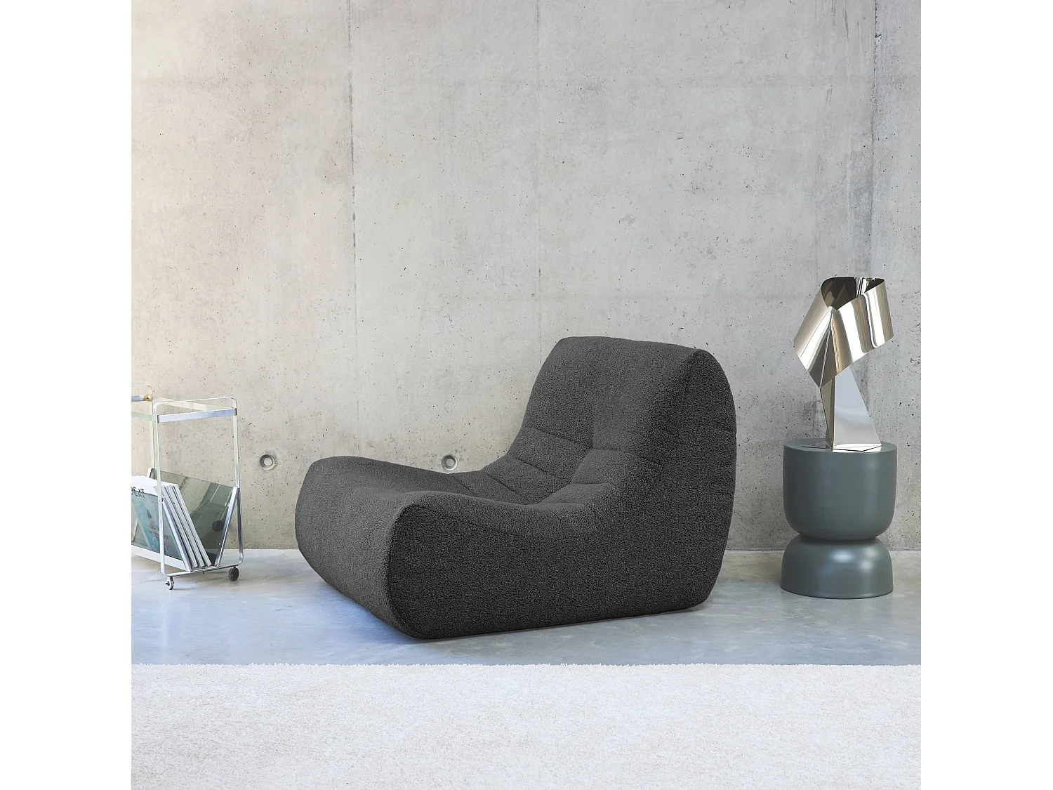 Fauteuil chauffeuse en bouclette texturée anthracite style contemporain 1 place