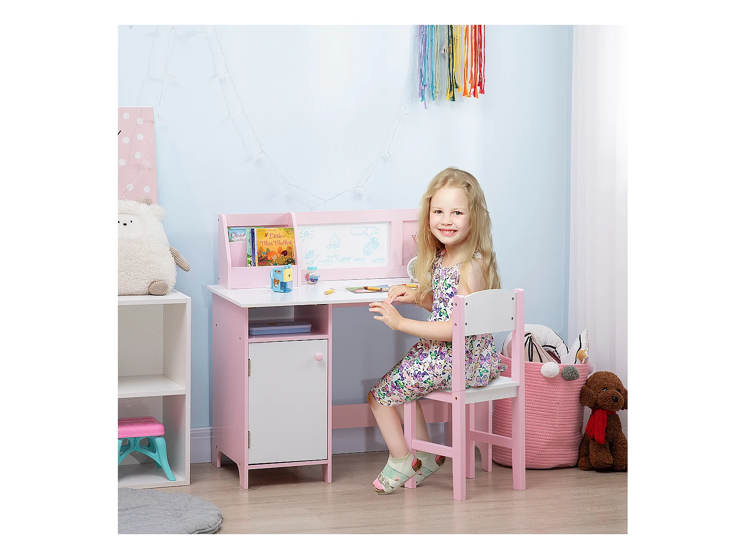 Set per bambini anni con banco scuola con lavagna e sedia bianco rosa