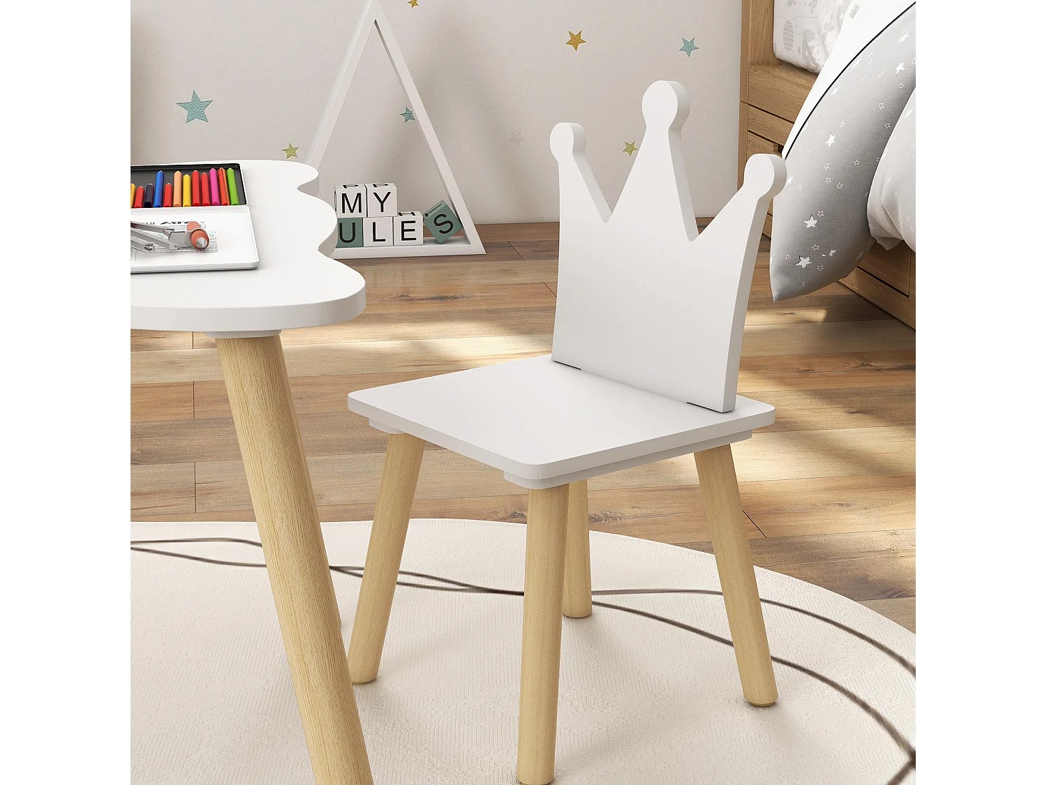 Set tavolo e 2 sedie per bambini con schienale a corona età 3-6 anni
