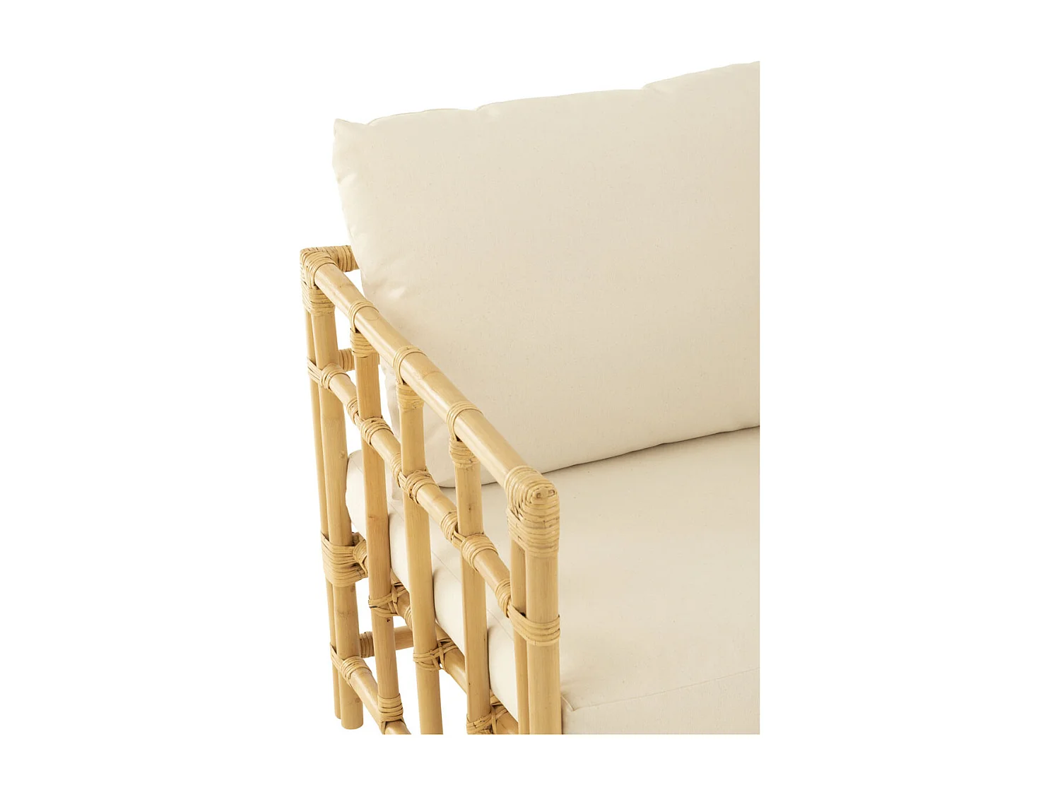 Rattansessel mit Kissen