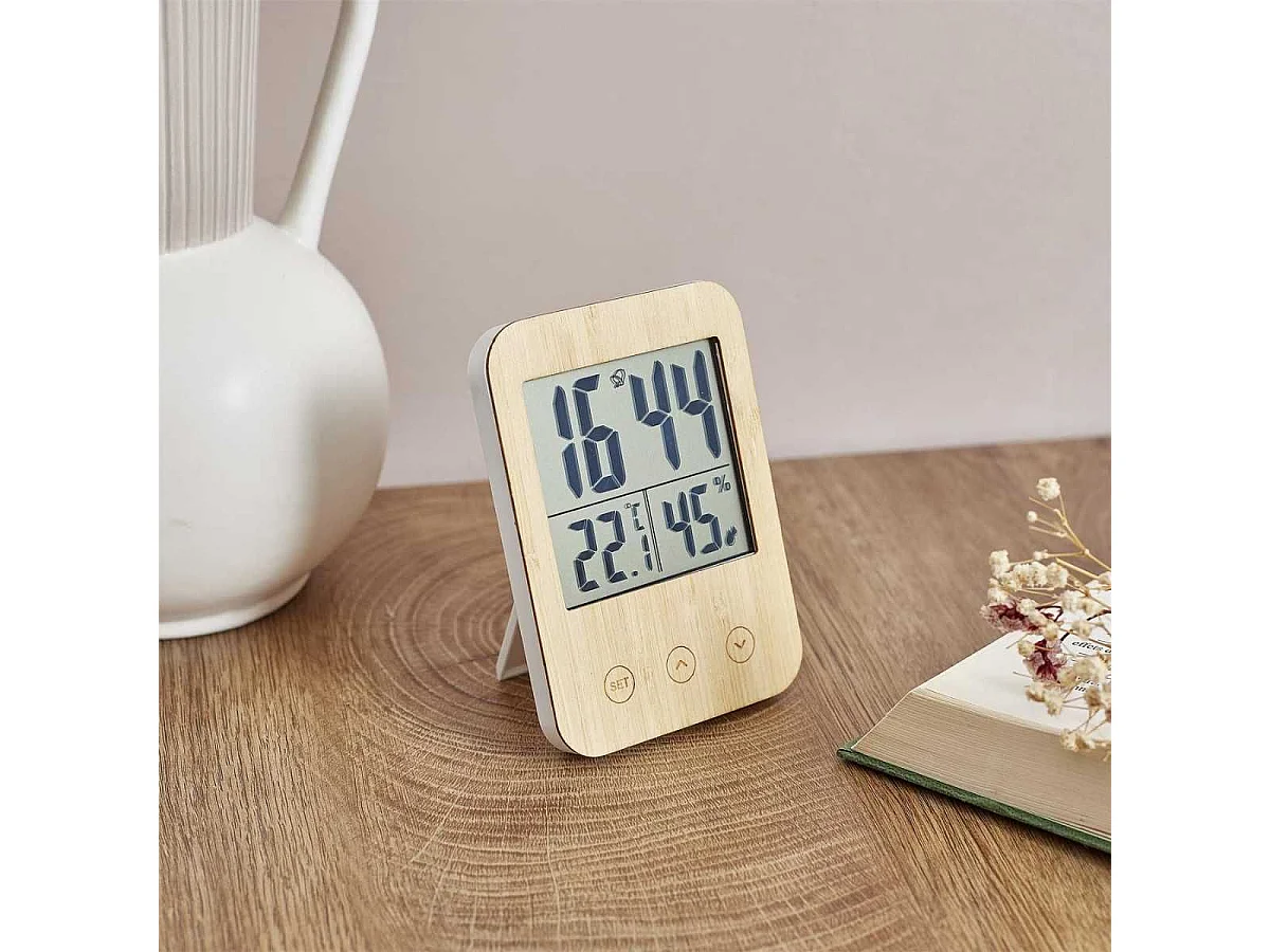 Réveil station météo façade en bois de bambou