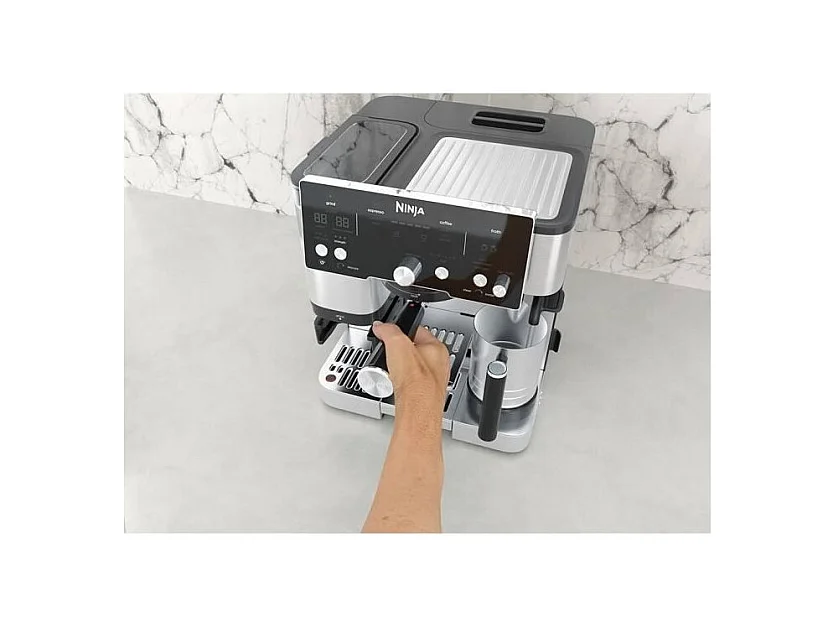 Machine a expresso - NINJA - ES501EU Luxe Essential - 2 L - Ecran digital - Noir / Inox