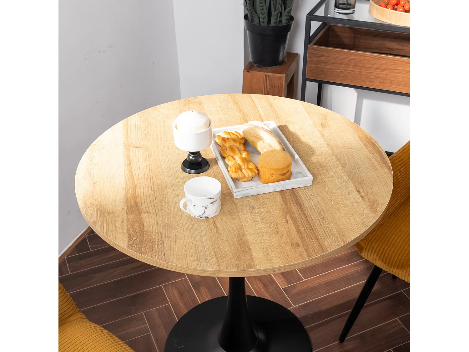 Table à manger ronde 2 à 4 personnes style industriel plateau imitation chêne et pieds en acier noir, CLIFT