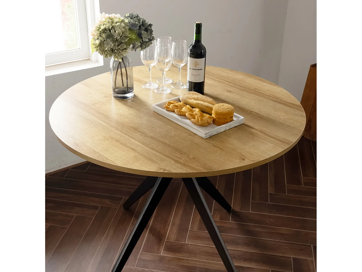 Ensemble de table à manger ronde avec 4 chaises, CLIFTOAKXSET