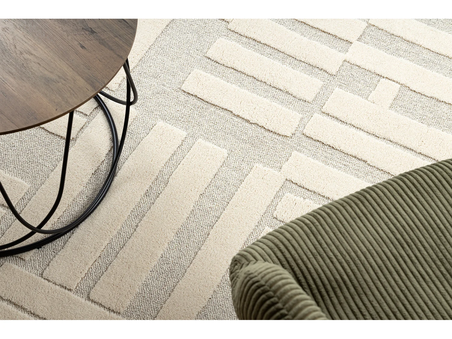 FLUX 461.95.AE110 Wollteppich OSTA - Geometrisch, Strukturell, Loft cr 80x140 cm