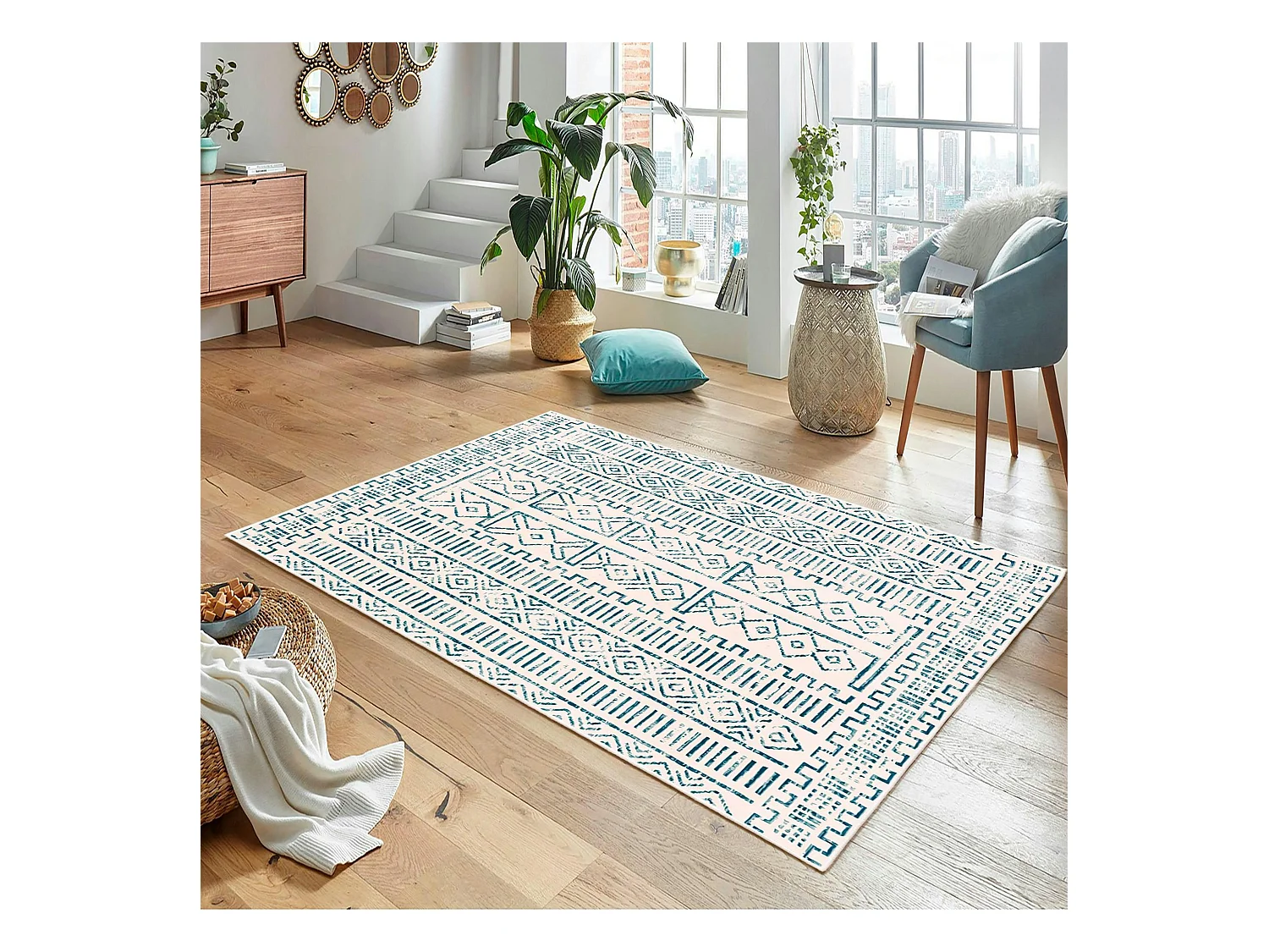 Tapis écru contrasté – motifs bleus, 160x230 cm ISTANBUL