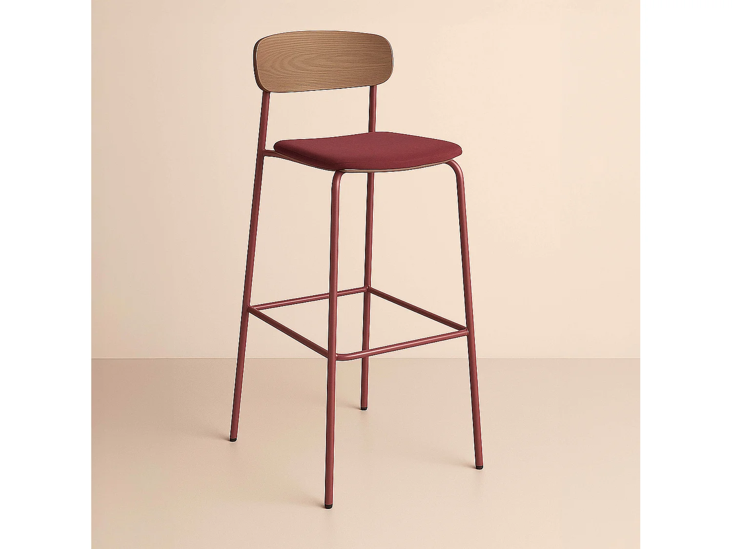 Lot de 2 chaises hautes en bois bordeaux