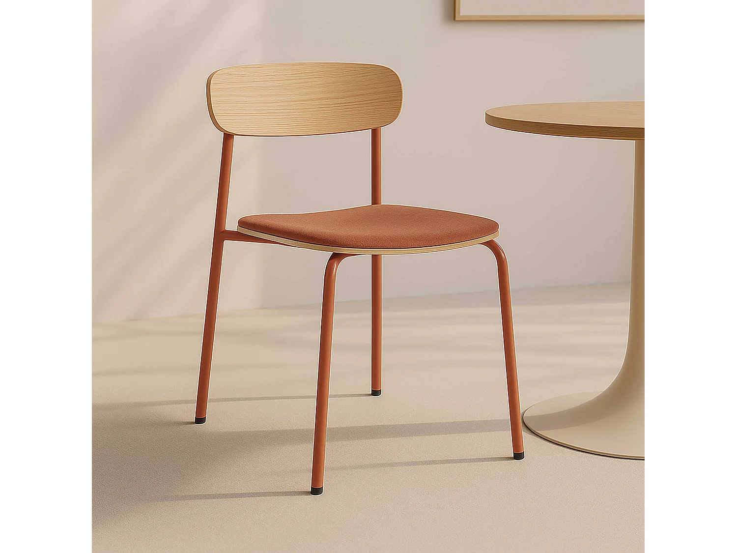 Lot de 2 chaises empilables en bois orange