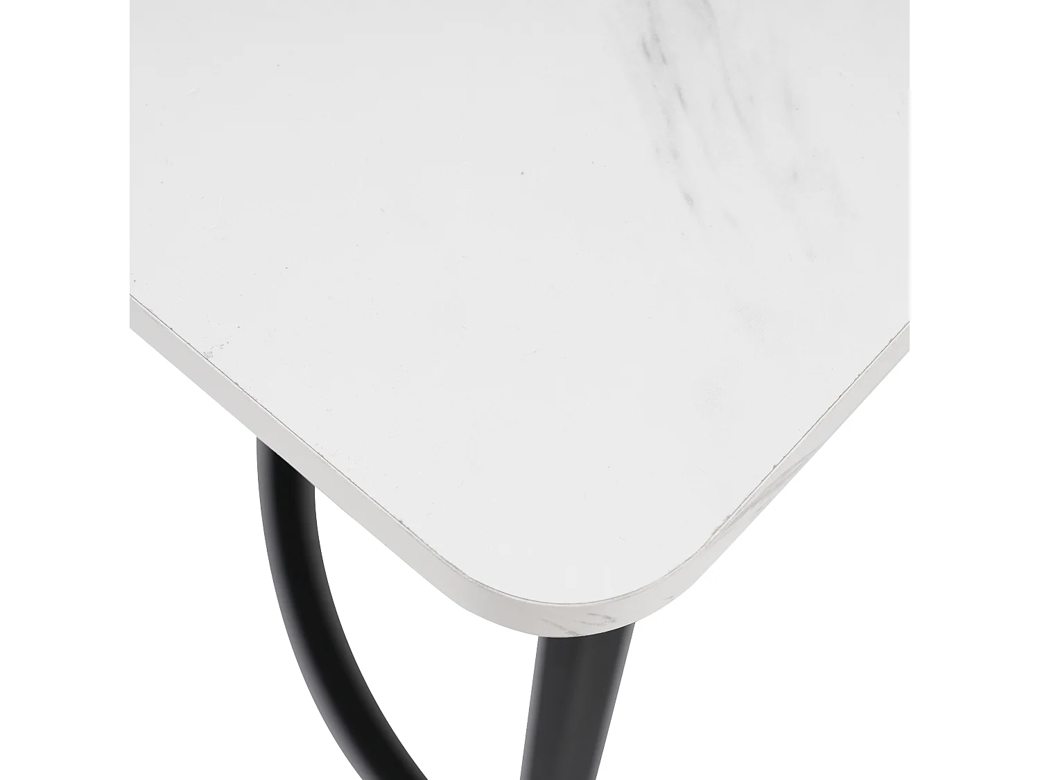 Set van 140x80 cm tafel en 4 beige fluwelen stoelen - zwarte metalen tafelpoten - wit MDF blad