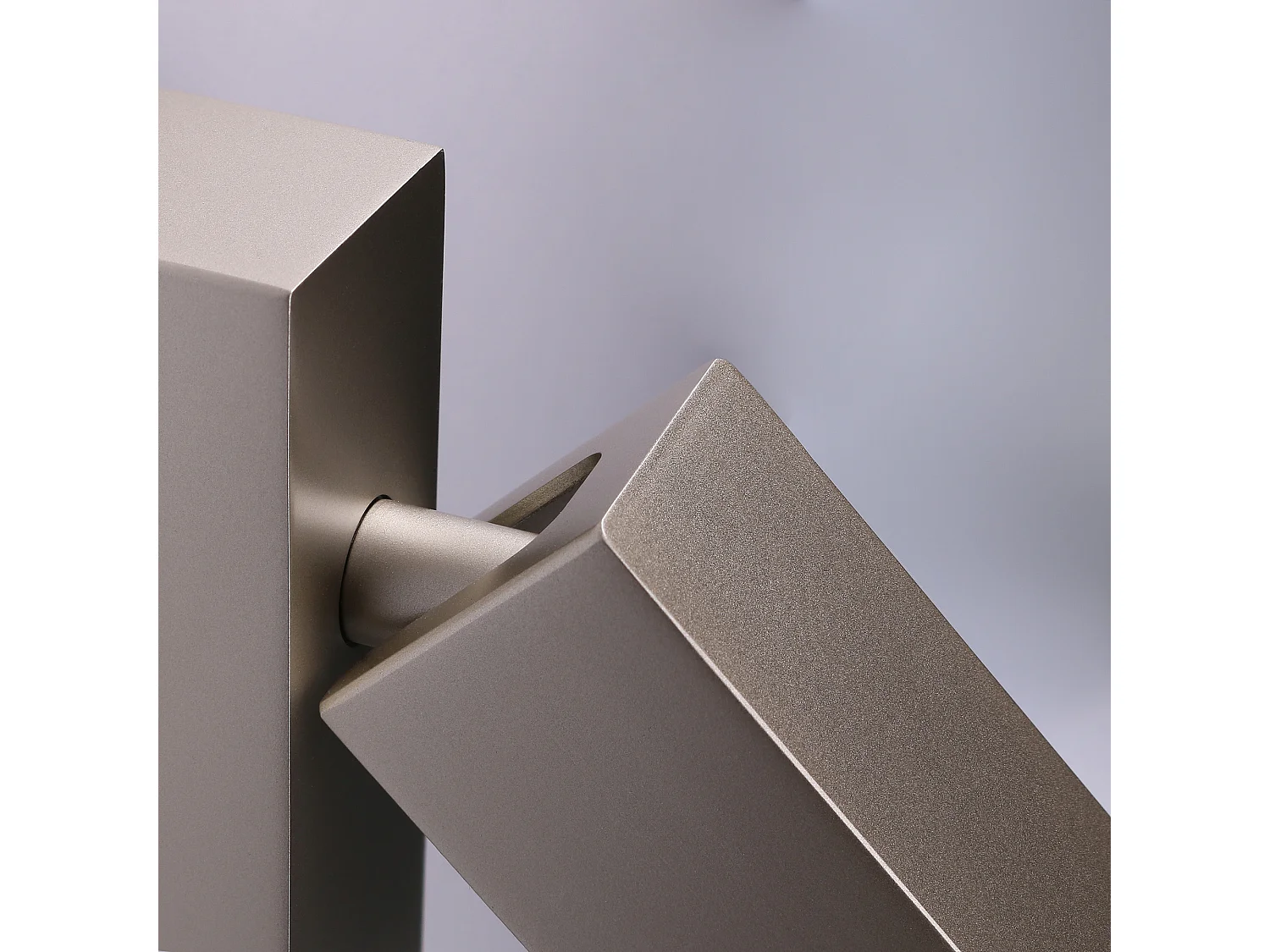 LEDS C4 Lumière De Lecture Hall Surface Led 3W Blanc Chaud - 3000K On-Off Nickel Sati