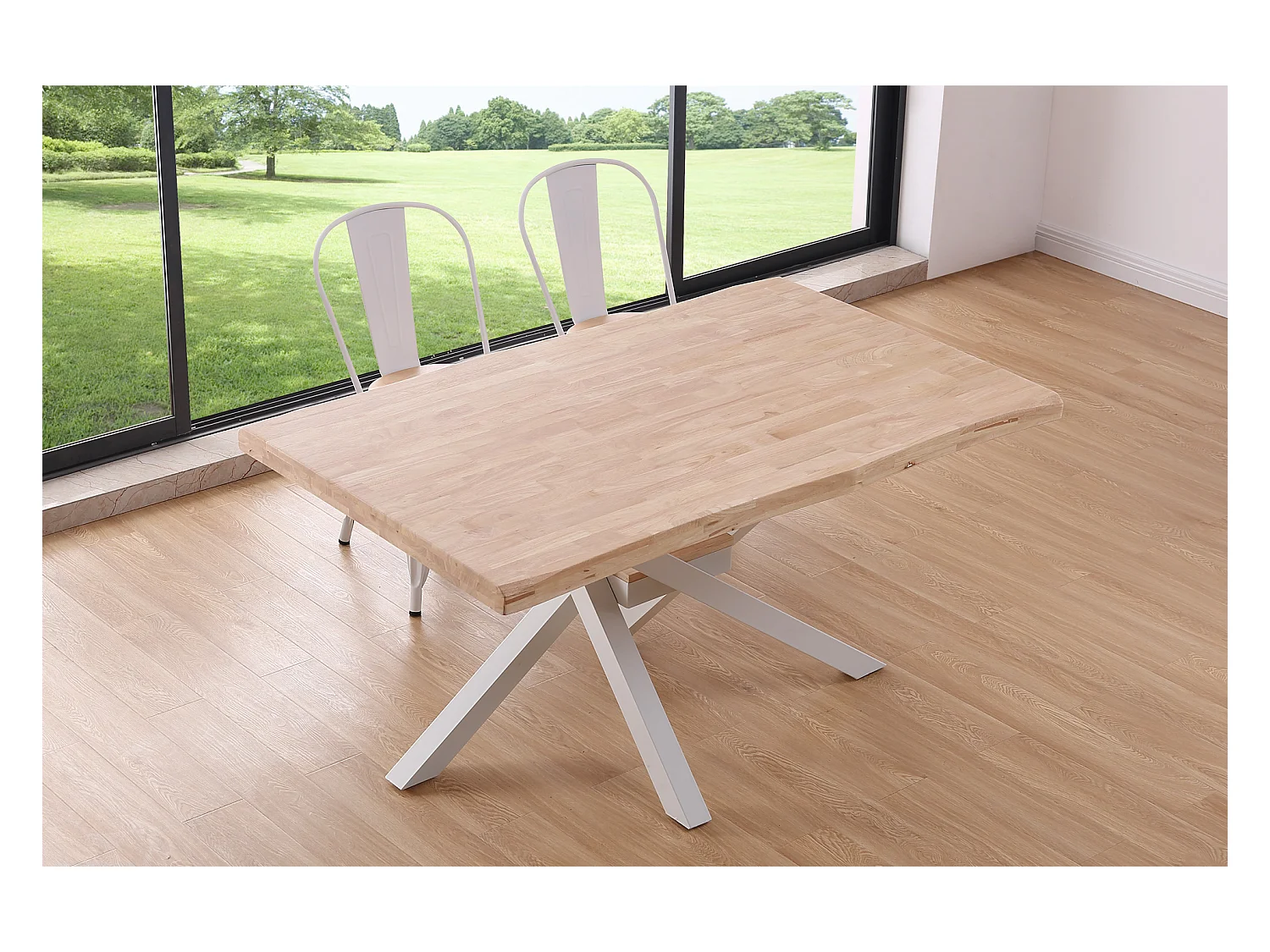 Table à manger rectangulaire en bois coloris chêne nordique pieds blanc - Longueur 150 x profondeur 90 x hauteur 76 cm