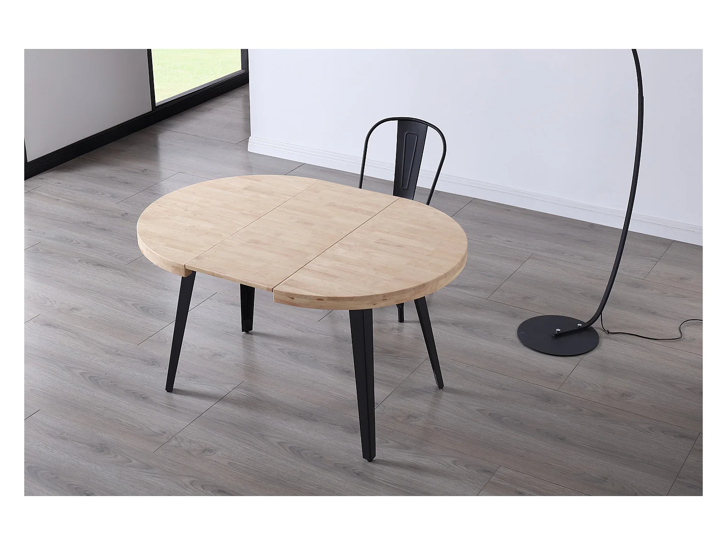 Table à manger ronde extensible en bois coloris chêne nordique pieds noir - diamètre 100-180 x hauteur 76 cm