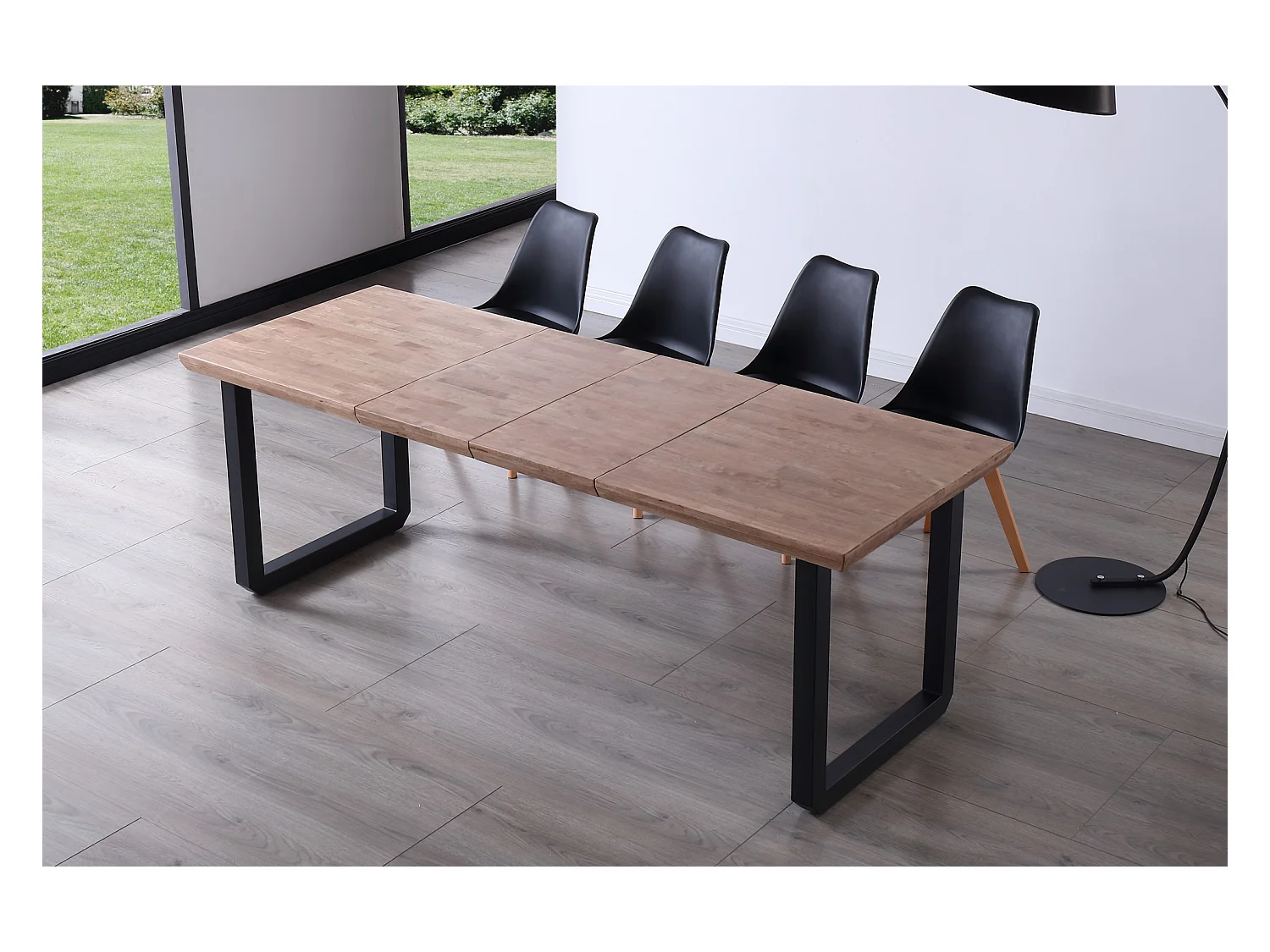 Table à manger rectangulaire extensible en bois coloris chêne miel pieds noir - longueur 140-220 x profondeur 80 x hauteur 77 cm
