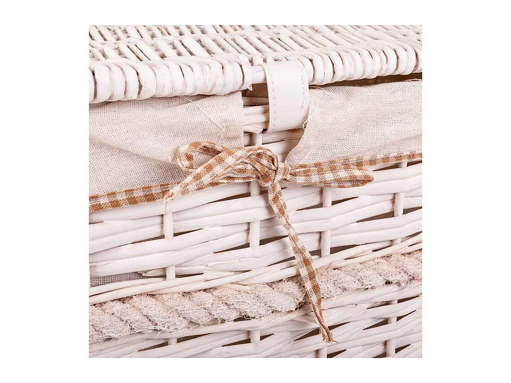 Set cesto de ropa y dos cestos de mimbre forrados blancos