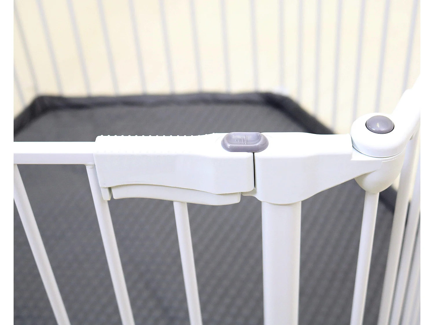 Brandschutzbarriere Stahl Weiß