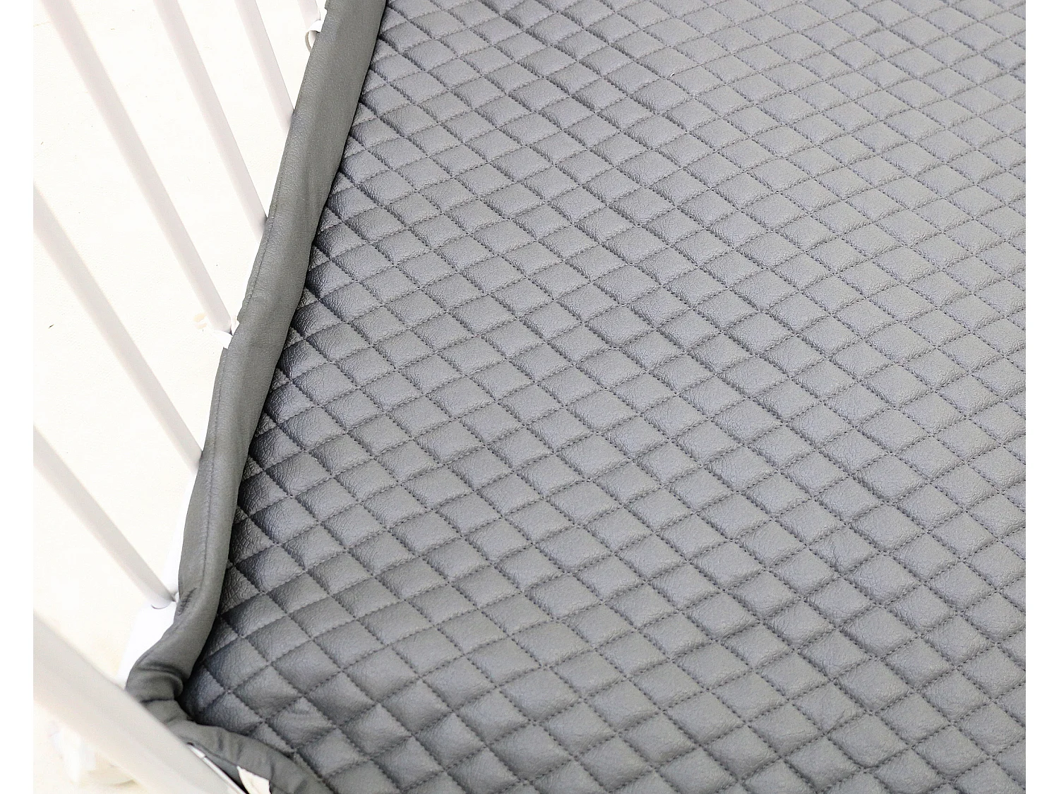 Brandschutzbarriere Stahl Weiß