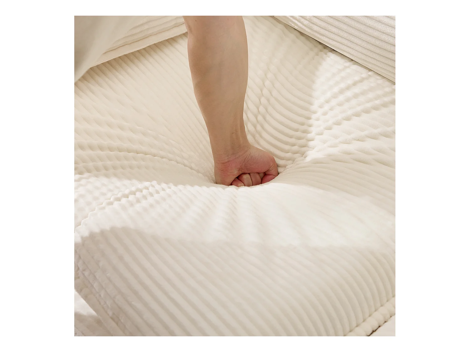 Canapé 2 places moderne et minimaliste, confortable et spacieux, tissu et bois, blanc (167.5x75x85cm)