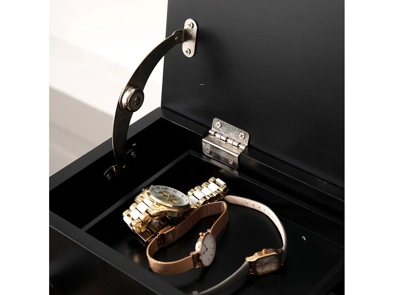 Porte-vêtements portable noir avec organisateur de rangement, MDF, tige en bois massif (44x36.5x110cm)