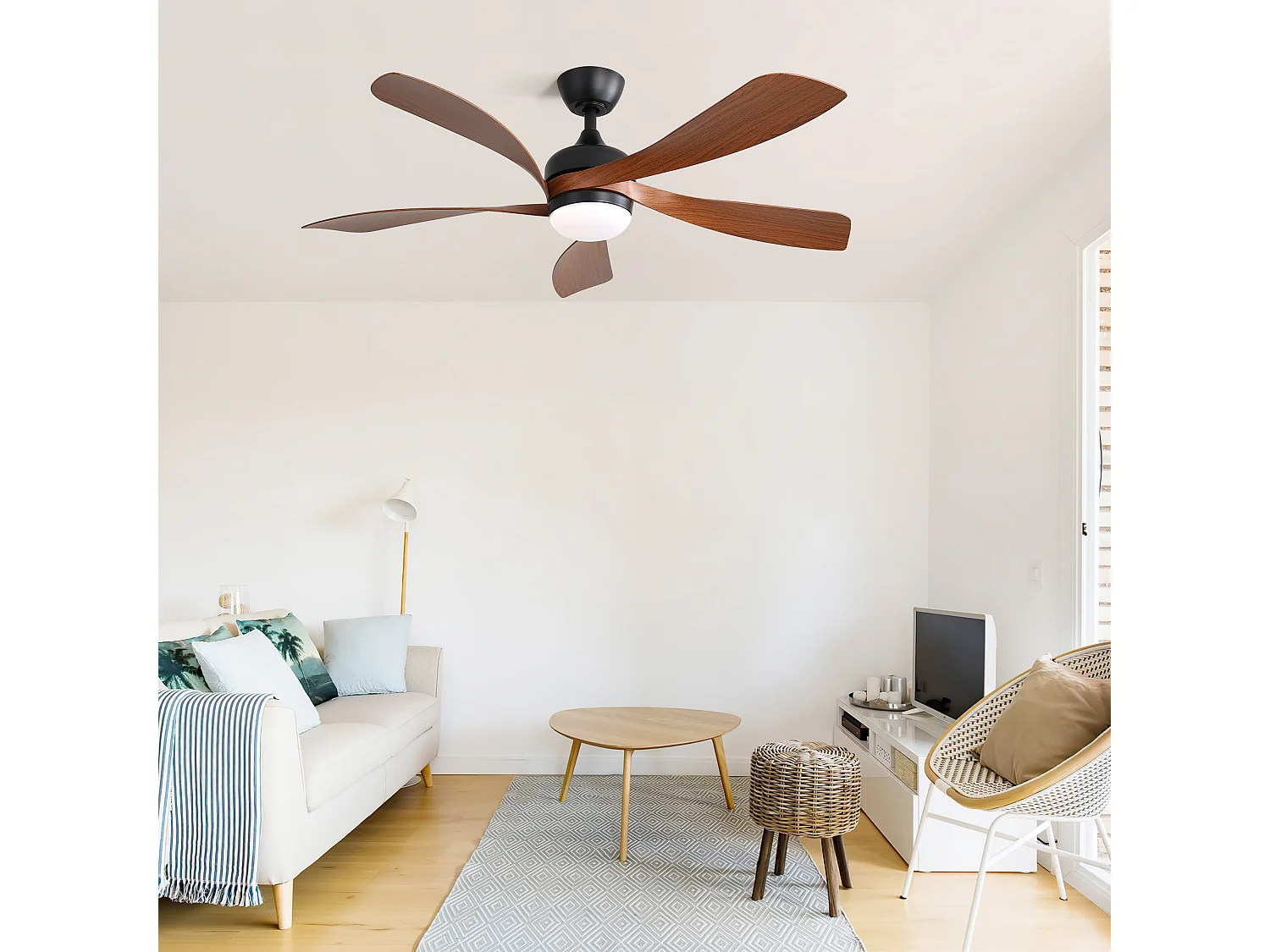 Ventilateur de plafond moderne 52" avec lumière LED 3 couleurs dimmable, 5 pales ABS, télécommande et moteur DC réversible, noir (131x131x35cm)