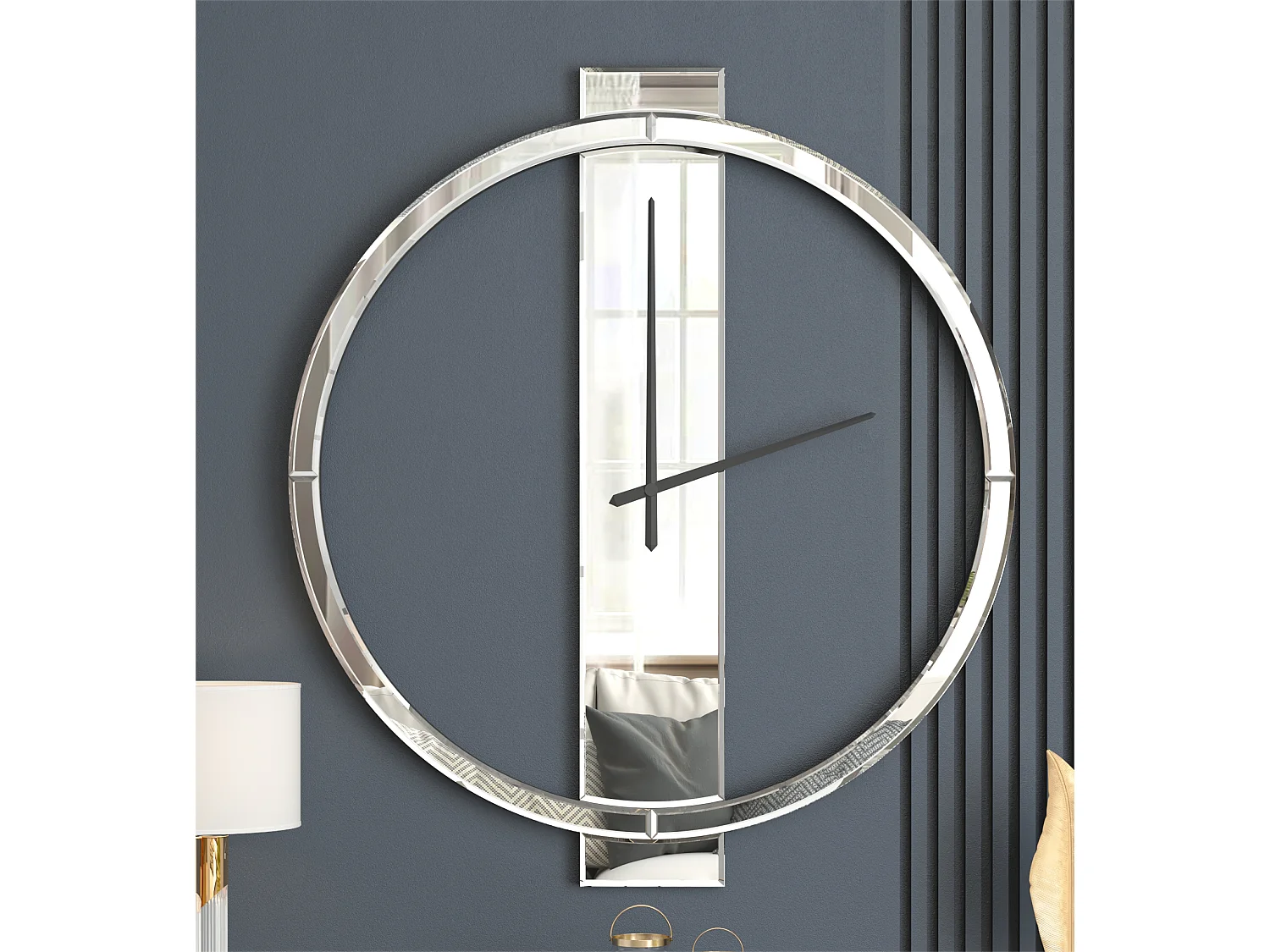 Horloge murale moderne en verre miroir, design épuré, MDF et verre, argenté (68x60x3.8 cm)
