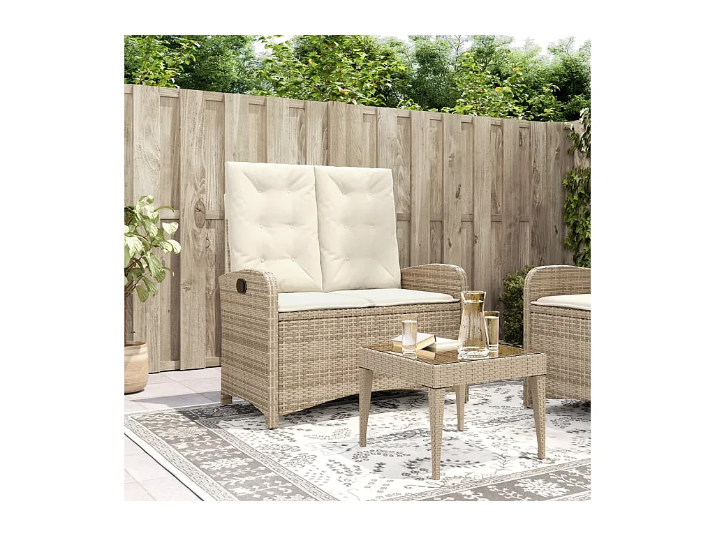 Liggende tuinbank met beige kunsthars rieten kussens