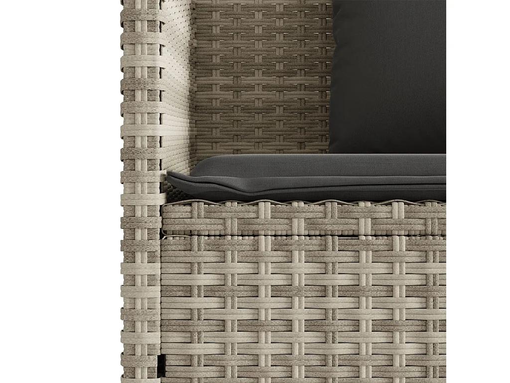 Panca da giardino con cuscini grigio chiaro in resina intrecciata