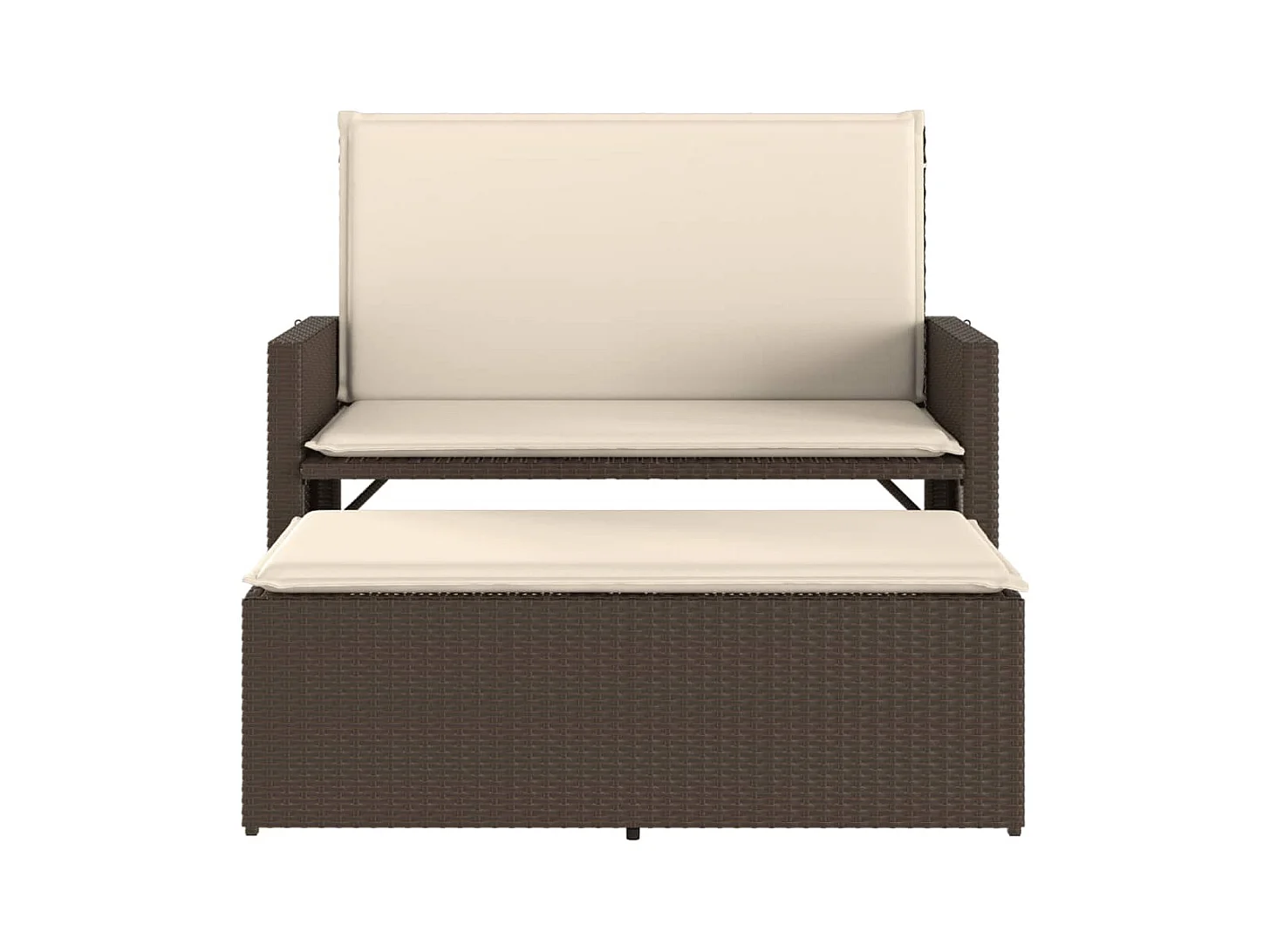 Banco de jardín con cojines y reposapiés en resina tejida marrón.