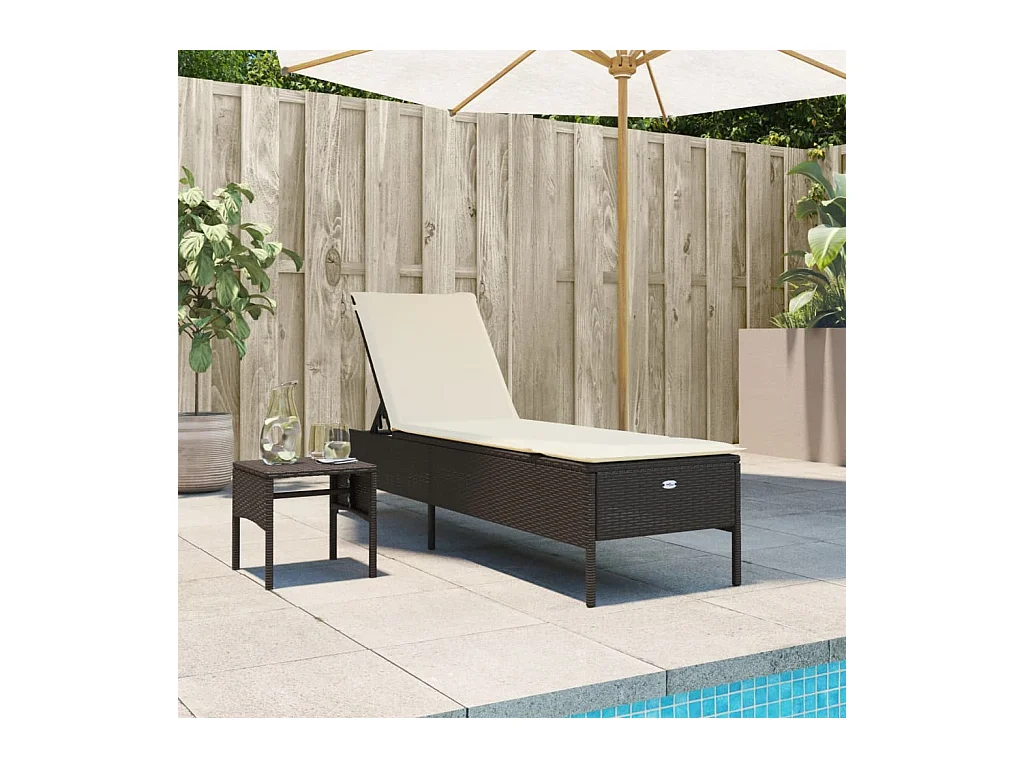 Chaise longue con mesa y cojín de resina tejida marrón