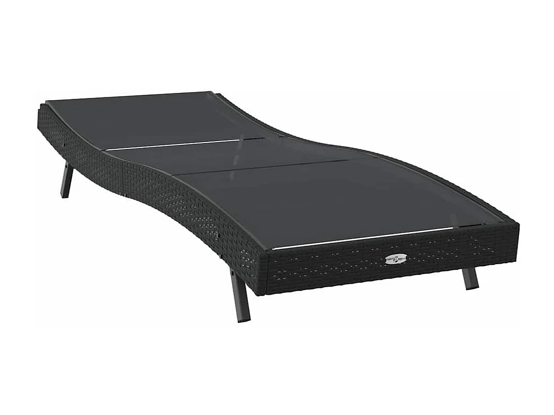 Chaise longue noire en polyrotin et textilène