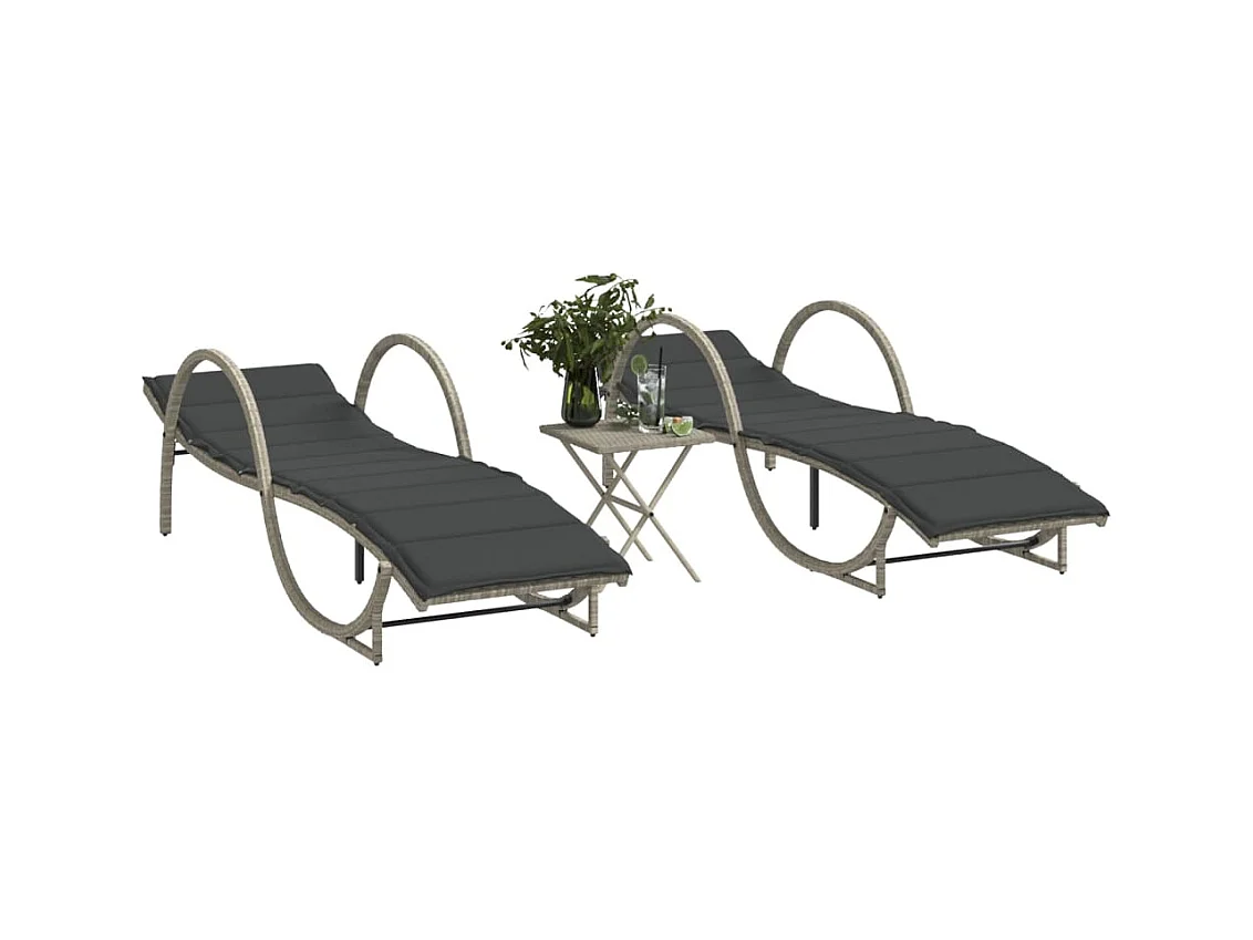 Set van 2 ligstoelen met lichtgrijze tafel in gevlochten hars