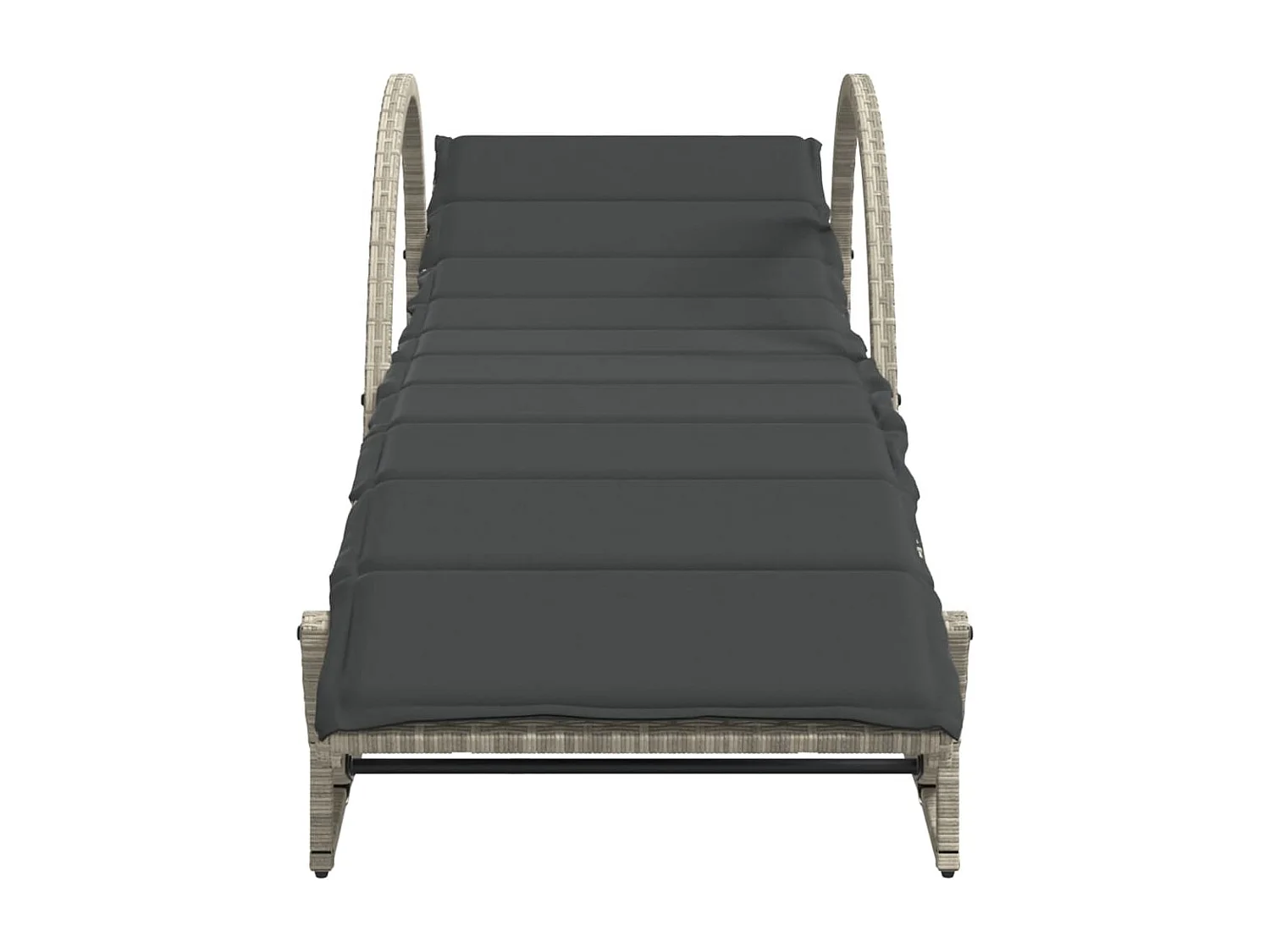 Conjunto de 2 tumbonas con mesa gris claro en resina trenzada