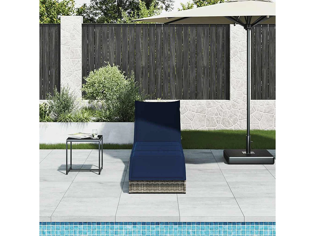 Sillón plegable con cojín y almacenaje en resina tejida color gris