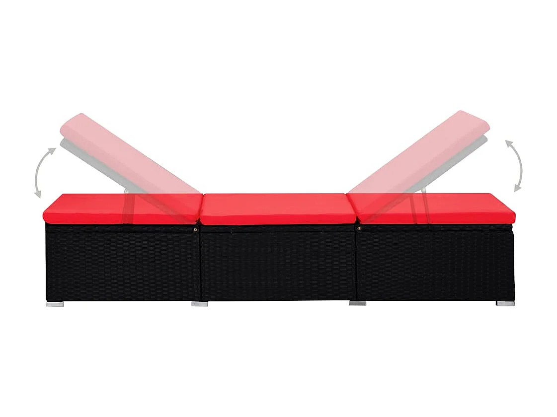 Poltrona in vimini rosso con cuscino e tavolino da tè