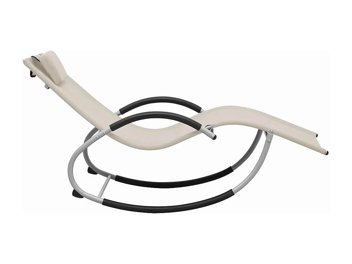 Sillón de textileno color crema con almohada