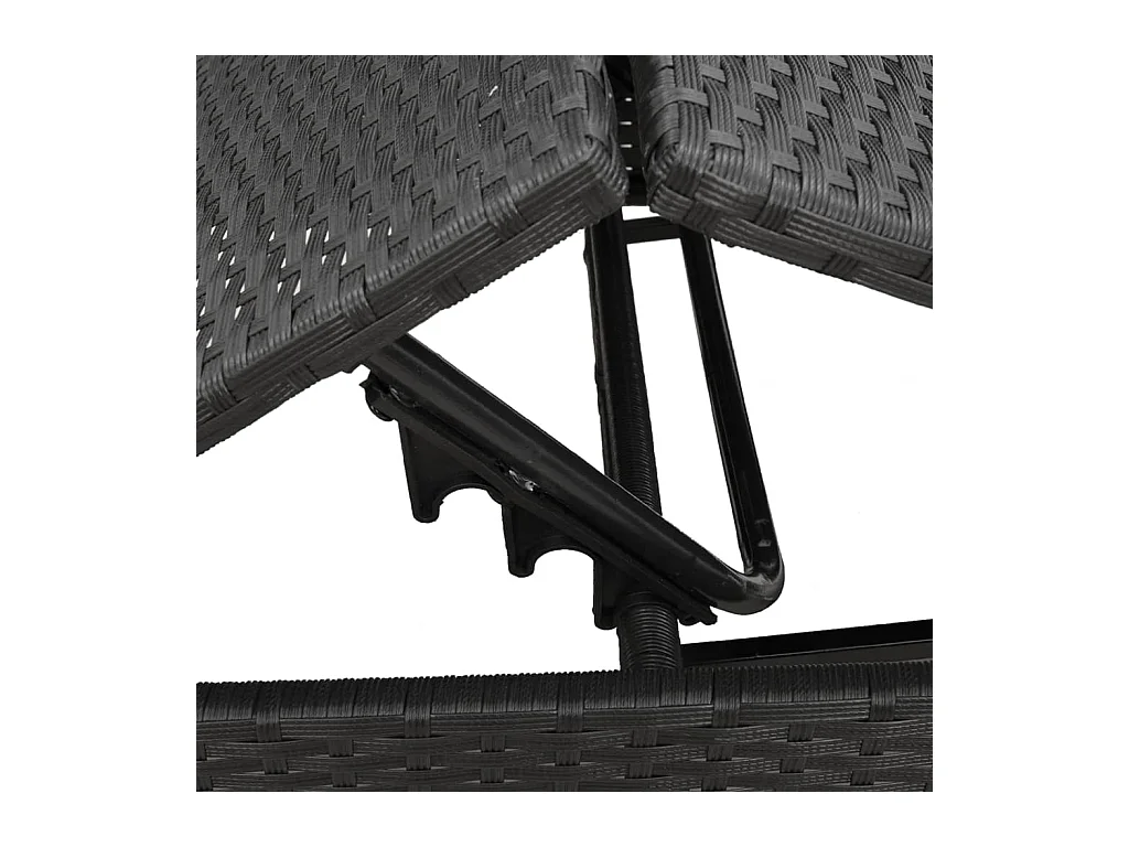 Set van 2 ligstoelen met zwarte kunsthars rieten tafel