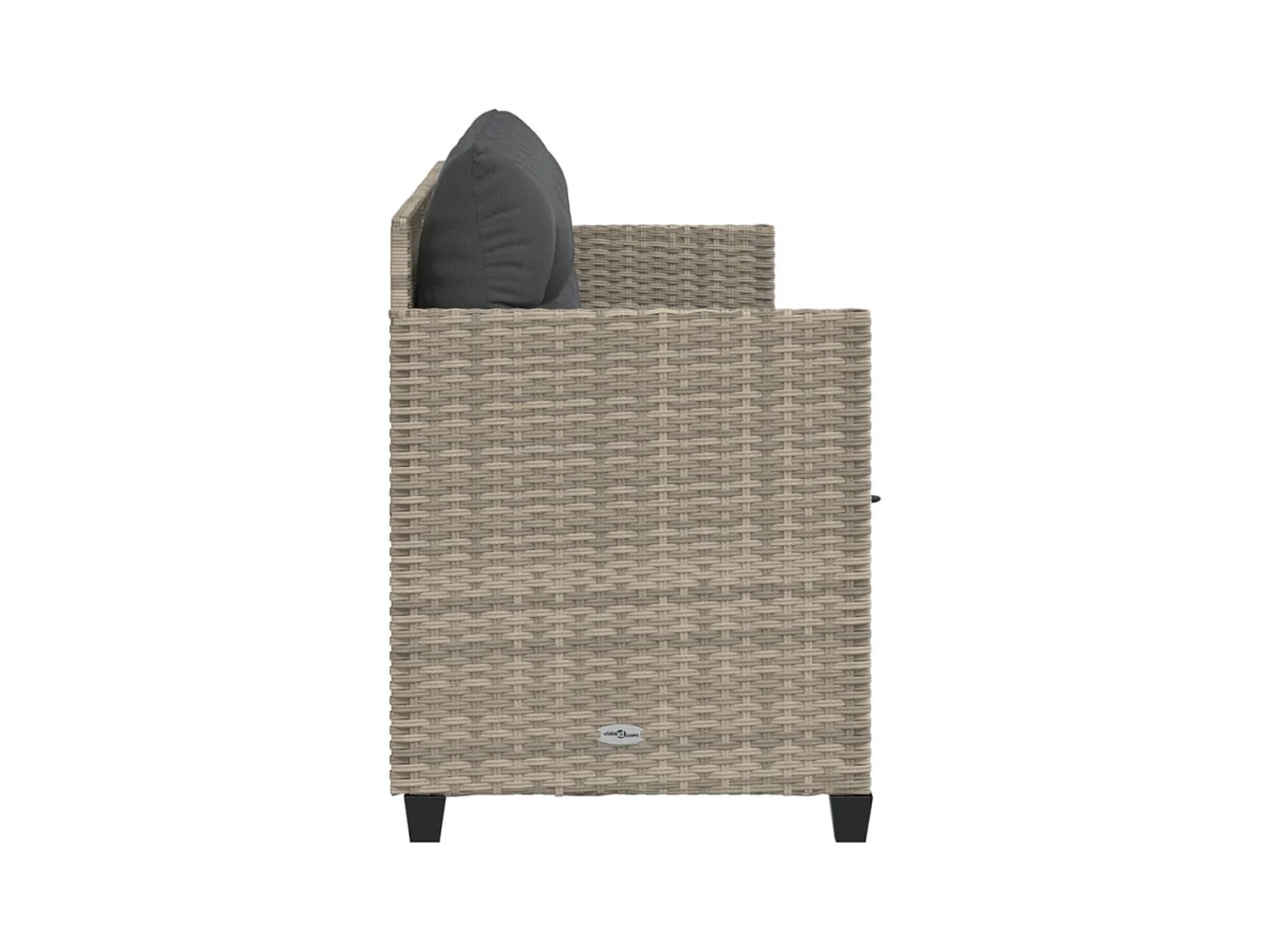 Chaise longue met lichtgrijze kussens van geweven hars