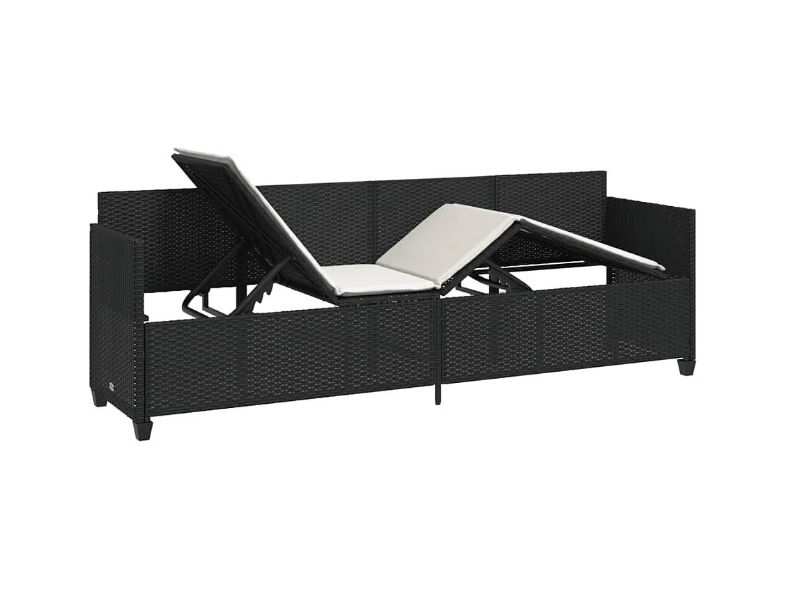 Chaise longue met zwarte kunsthars rieten kussens