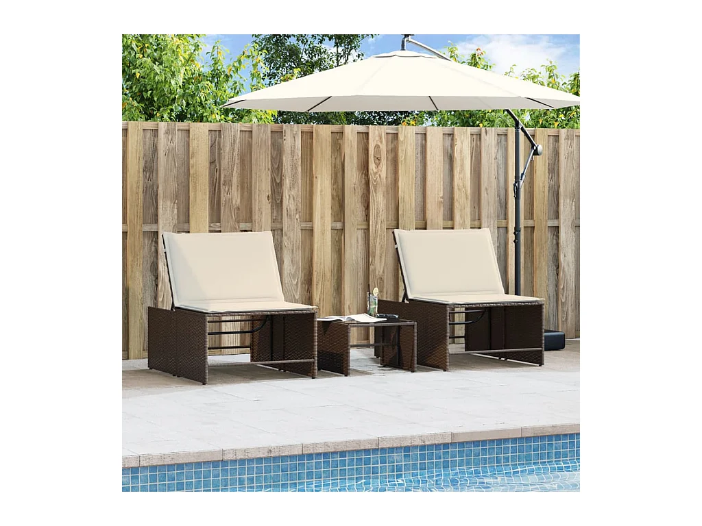 2-delige loungestoelen met tafel in bruin riethars