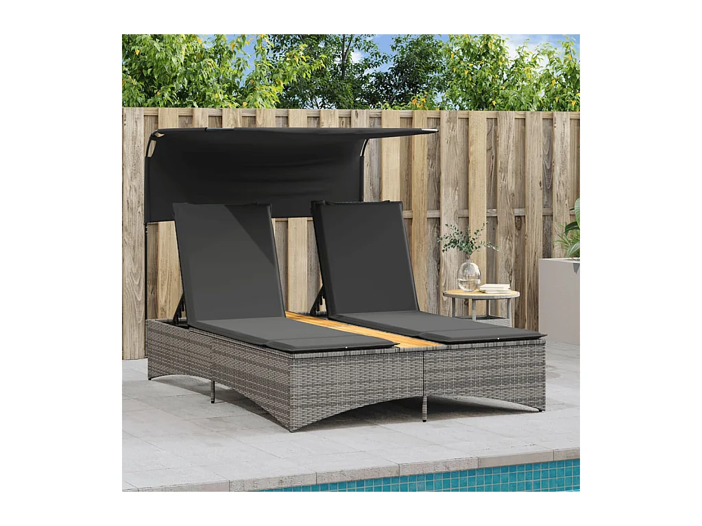 Dubbele chaise longue met zonnescherm en grijze kunsthars rieten kussens