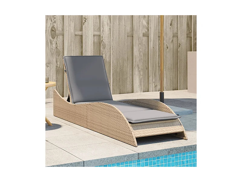 Chaise longue met beige kussen 60x205x73 cm geweven hars